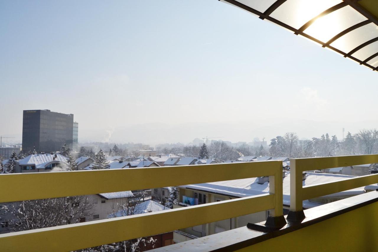 Apartment Crystal Banja Luka Buitenkant foto