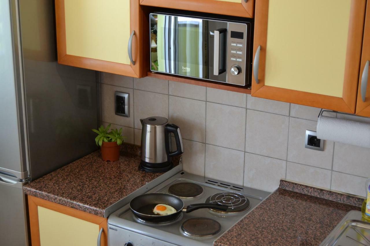 Apartment Crystal Banja Luka Buitenkant foto